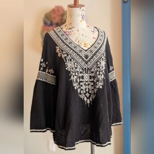 Chelsea‎ & Theodore Black Embroidered Blouse